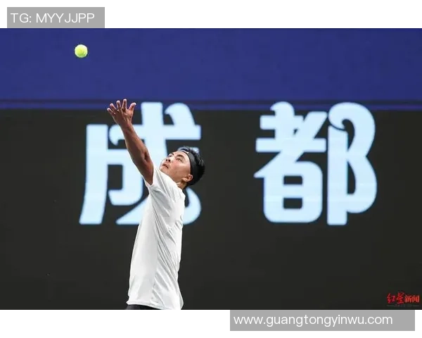 全国锦标赛特别报道：成都网球队如何在逆境中崛起的奋斗历程与荣耀时刻