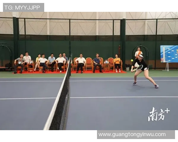 周静专访：从青涩球员到网球精英的成长之路回顾