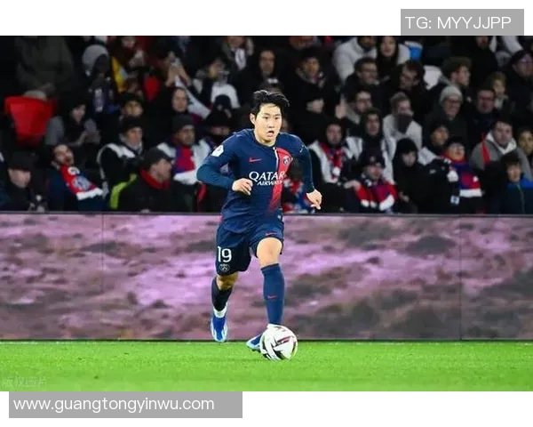 韩国足球明星盘点及其在国际赛场上的辉煌成就