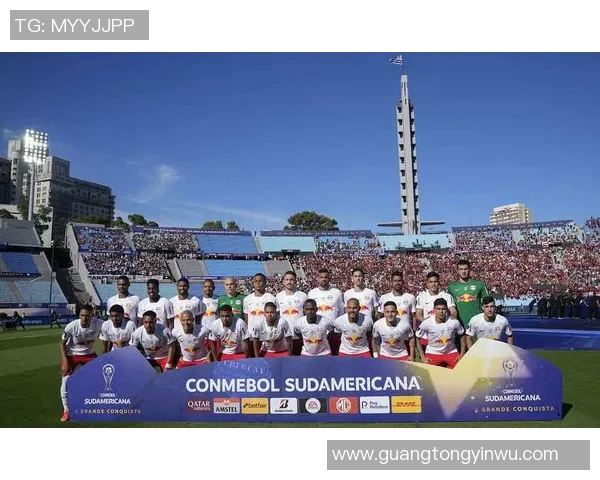 新西兰足球明星的崛起与成就:探索他们的传奇之路与未来展望 新西兰足球明星的崛起与成就:探索他们的传奇之路与未来展望