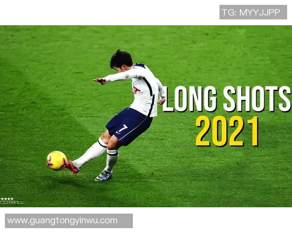 足球明星25米远射精彩瞬间回顾与技术解析 足球明星25米远射精彩瞬间回顾与技术解析